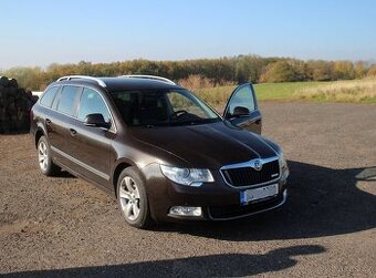 Škoda Superb 1,6 TDi GreenLine 77KW Combi