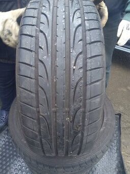 Pneu 215/45/16 Dunlop