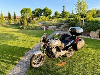 HONDA CBF 500
