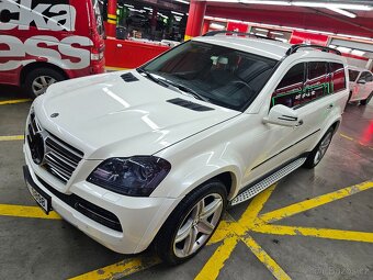 MERCEDES-BENZ GL 450 CDI 4MATIC 7-míst