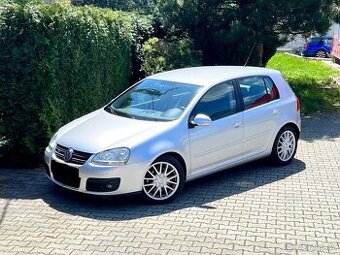 Volkswagen Golf GT