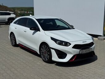 Kia ProCeed 1.6 T-GDI 150 kW GT DCT / ČR / DPH / Záruka