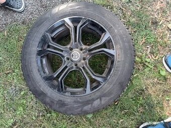 Aku kola SUV se zimním obutím