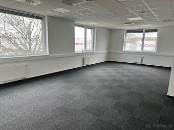 Pronájem kanceláře Brno - Líšeň na ulici Trnkova 3104/117c