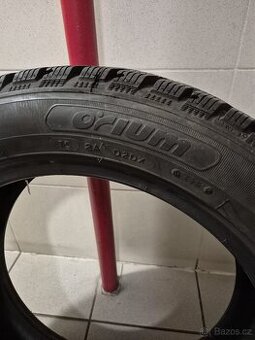 Prodej zimní pneu 205/55 R17 95 V