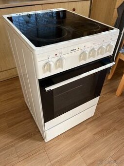 Elektrický sporák MORA MEC 56102 FW