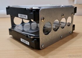 Konzoly (Plíšky) na duální upevnění 3,5" HDD