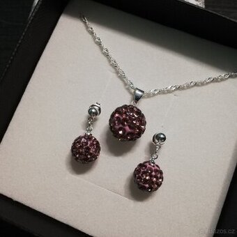 Krásná stříbrná sada