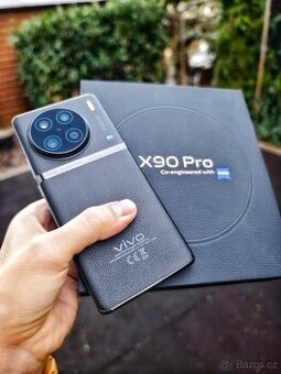 vivo X90 Pro