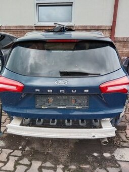 Páté dveře z ford focus IV