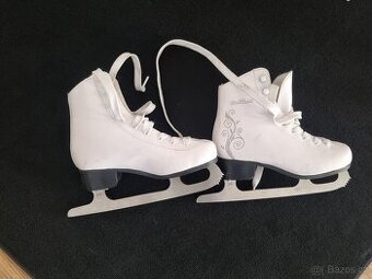 Dívčí brusle 34