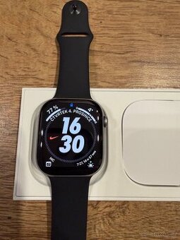 Apple Watch Series 11 46mm Vesmírně šedý hliník - 1