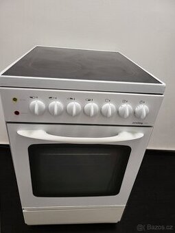 sklokeramický sporák s minutkou, kabel 220V