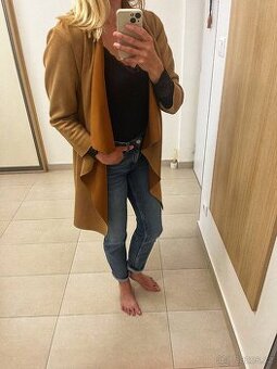 Kabátek hořčicové barvy - 1