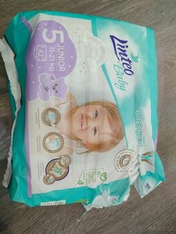 Pleny Linteo vel.5 (11-21kg) nacnuté baleni