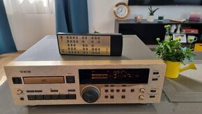 TEAC R9 + TEAC RC-563