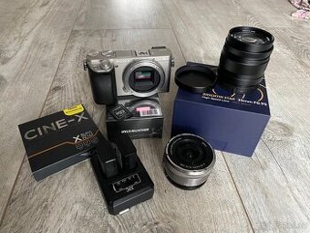 Sony a6000 + objektivy a příslušenství