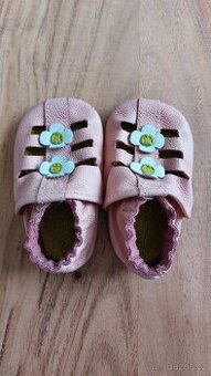 Dětské kožené capáčky s gumovou podrážkou, 12-18M