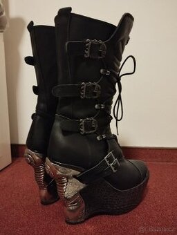 Dámské kozačky vysoký podpatek vel 42 New Rock
