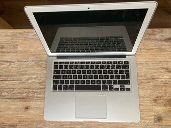 Apple MacBook Air 13inch 2017