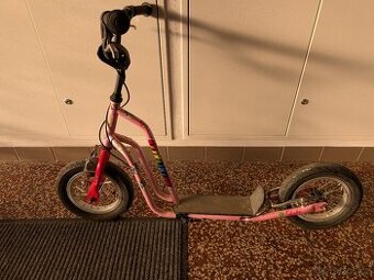 Dětská koloběžka