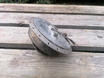 Stred predného kolesa na Jawa, CZ 150/ 352 polbubon