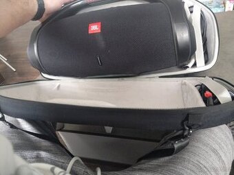 JBL Boombox 2