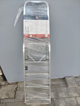 HLINÍKOVÉ  SCHŮDKY