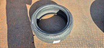 Letní pneu Pirelli 245 40 R19 98Y