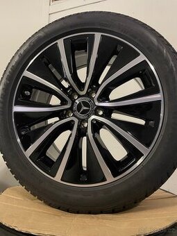 Orig zimni Mercedes Cls w257 c257 + 245/45/18 99%