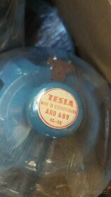 Reproduktory Tesla ARO 689