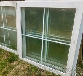 Okna bez rámu 115(výška) x108cm( celkem 7ks)