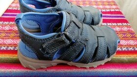 Kožené sandálky Carter´ s vel. 8 (vel. 24)