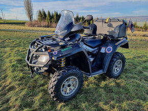 Can-Am Outlander 800R XT