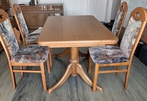 Jídelní rozkládací stůl a 4 židle