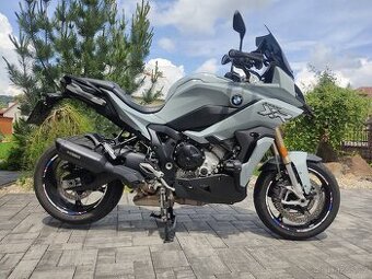 BMW S1000XR ,2021 ,navigace,plná výbava