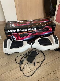 Bílý Hoverboard Kolonožka