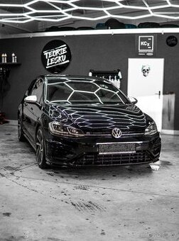 VW GOLF R 7.5 facelift 1.majitel