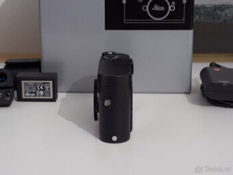Leica M Monochrom Type 246 OVP, 2 baterie, EVF 2, balení pří