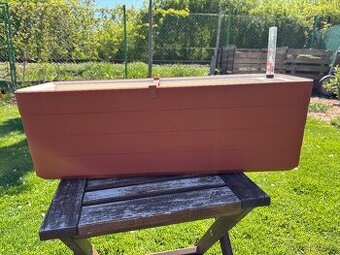 Truhlík samozavlažovací Plastia berberis 60cm