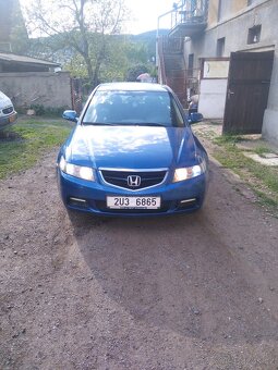 Honda accord 2004