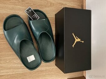 Air Jordan pantofle, vel. 50.5