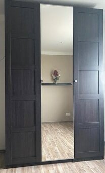 Skříň IKEA PAX