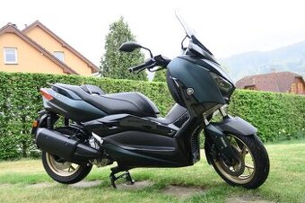 Yamaha XMAX 300 TechMax, r.v. 11/23, 3.400 km
