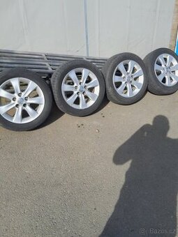 Alu toyota corola verso 16