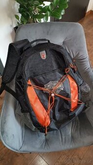 Batoh Harley Davidson, top stav