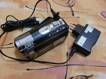 Kamera Panasonic SDR-S50