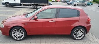Alfa Romeo 147 1.6 TS 88 kw