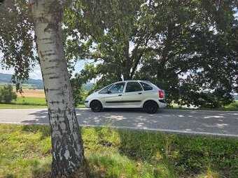 Citroen XARA PICASSO - Benzín 1.6 - stk 2027