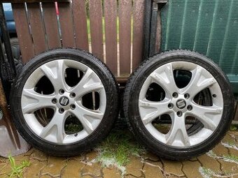 Zimni pneu s Alu 17" ,5x112 , stred 57.1 /seat